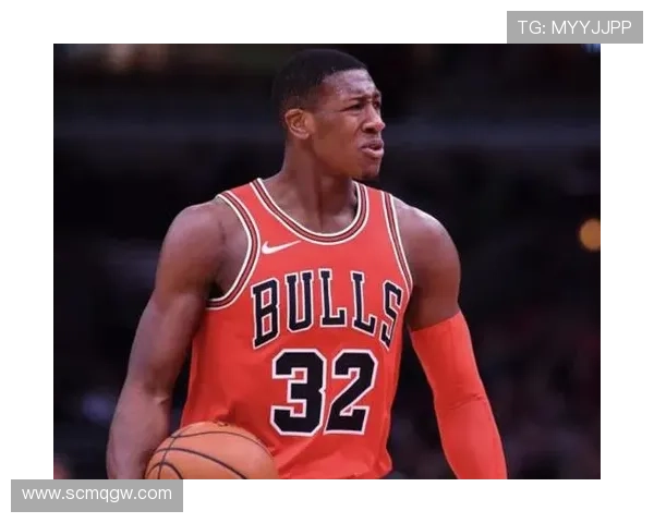 防守三秒NBA规则的完整定义及裁判判罚尺度